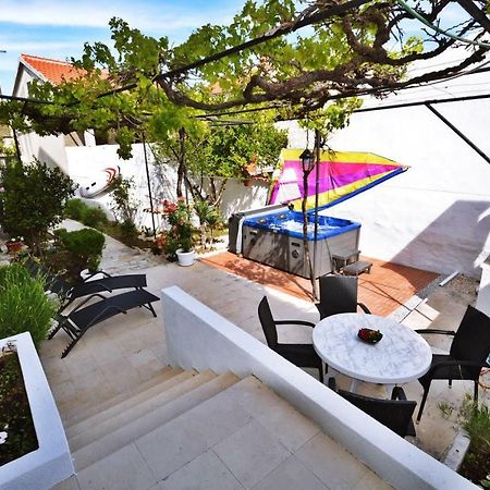 Apartman Martina เบทินา ภายนอก รูปภาพ