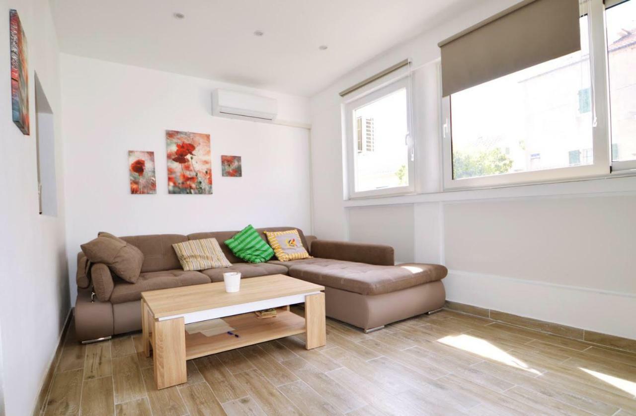 Apartman Martina เบทินา ภายนอก รูปภาพ