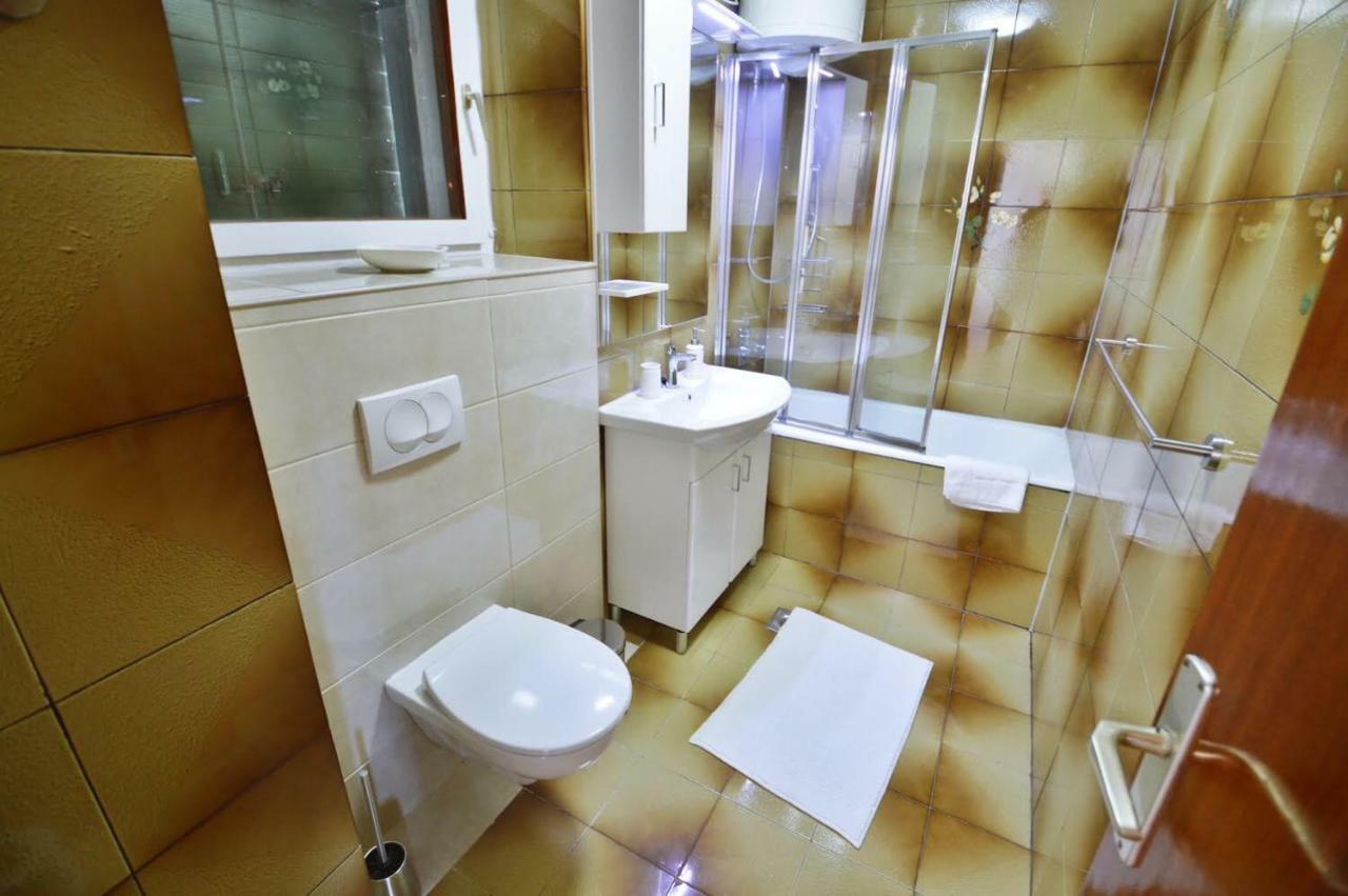 Apartman Martina เบทินา ภายนอก รูปภาพ